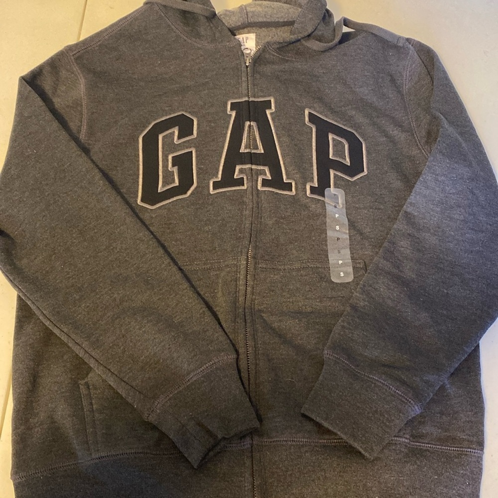 Women’s Gap zip up hoodie